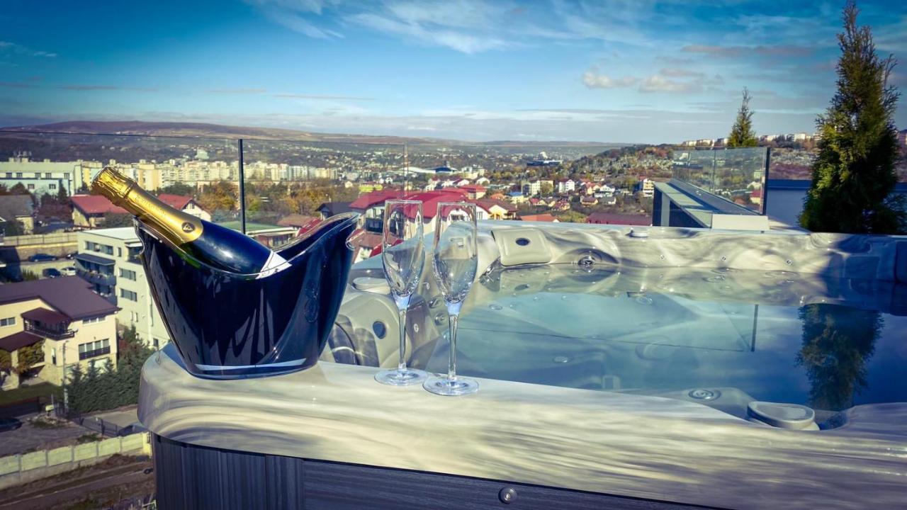 Aparthotel Nox Kolozsvár Kültér fotó